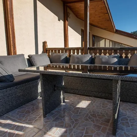 Sequoia Ski And Lounge Appartement *